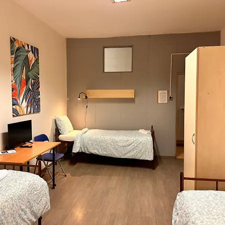 Hostel A Parkovani Turgenevova - Olomoucka *
