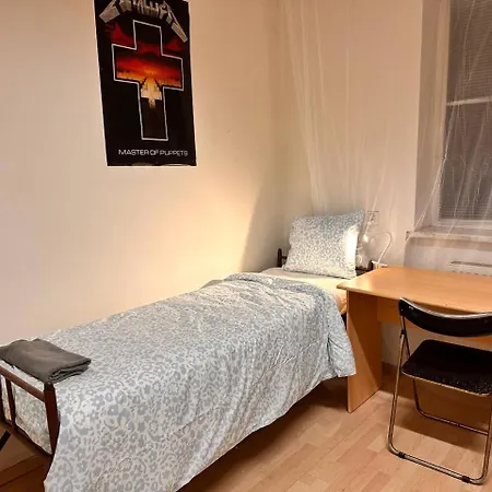 Apartmans And With Parking Turgenevova - Olomoucka * برنو