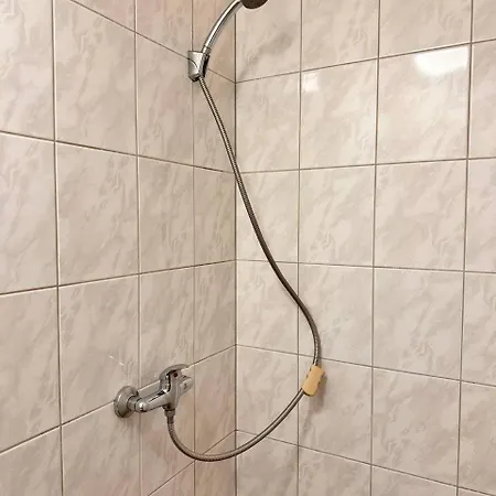 Apartmans And With Parking Turgenevova - Olomoucka Ostello Brno
