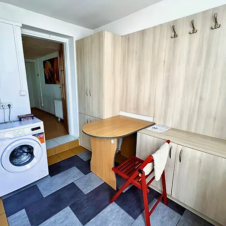 Hostel Low Cost Apartments And Hostel With Free Parking