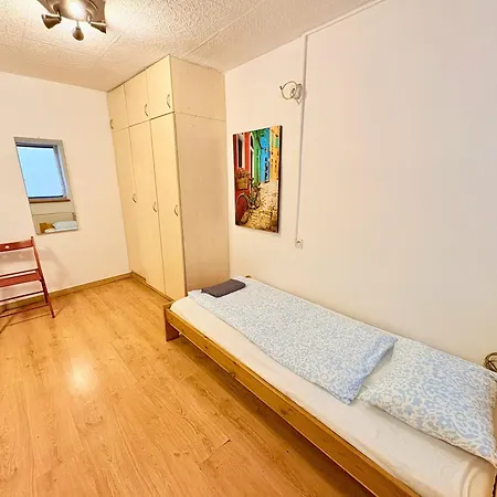 Low Cost Apartments And Hostel With Free Parking Hostel Brno
