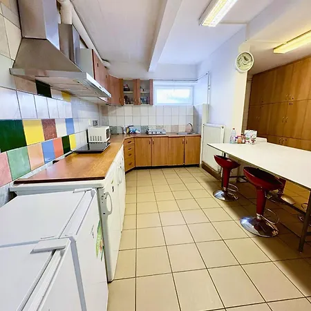 Apartmans And With Parking Turgenevova - Olomoucka