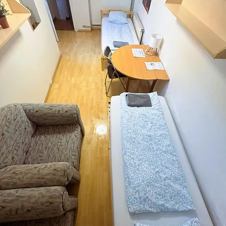Low Cost Apartments And Hostel With Free Parking Hostel Brno