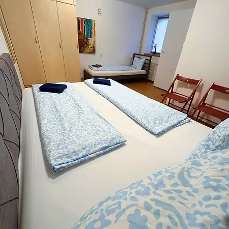 Hostel Low Cost Apartments And Hostel With Free Parking