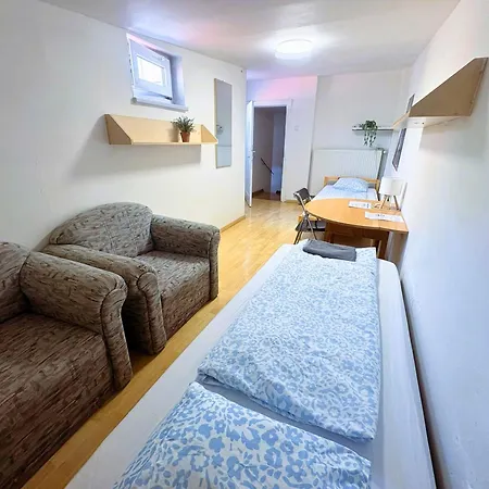 Low Cost Apartments And Hostel With Free Parking Hostel Brno