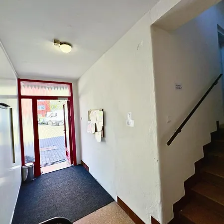 Hostel Low Cost Apartments And Hostel With Free Parking Brno