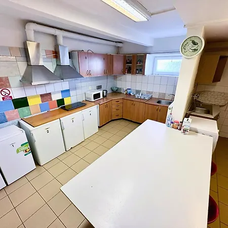 Low Cost Apartments And Hostel With Free Parking Hostel Brno